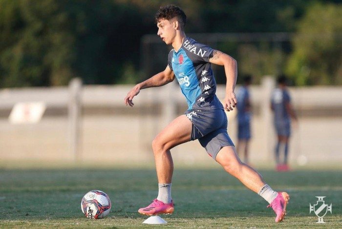 Paraguaio Galarza deve continuar no time titular para pegar o Timbu