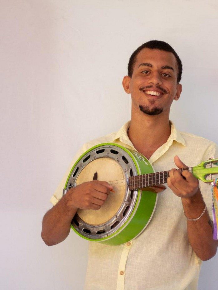 Breno Bené e a Fruta do Pé
