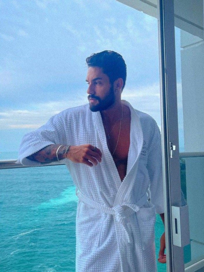 Bil Ara&uacute;jo, ex-participante do 'BBB' e 'No Limite'