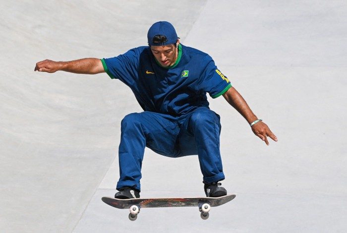 Kelvin Hoefler brilhou nas manobras no Street e ganhou a prata