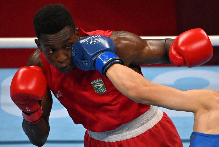 Keno Marley caiu nas quartas de final da Olimpíada e chegou à final no Mundial de Boxe