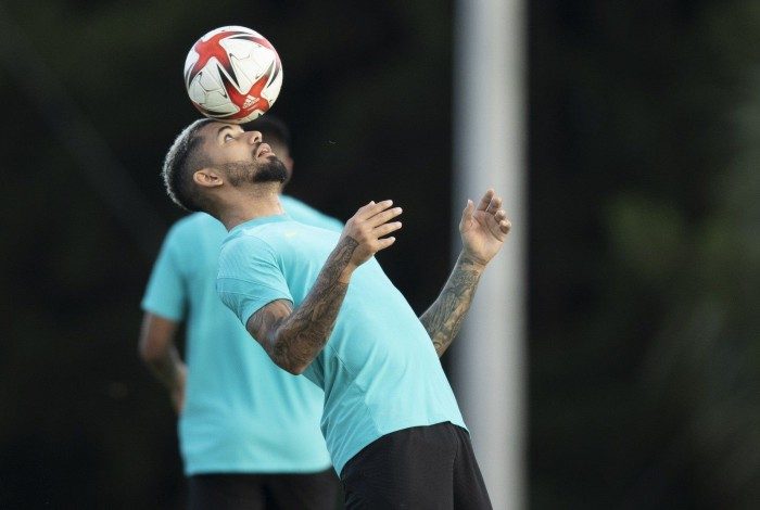 Douglas Luiz, ex-Vasco, na Seleção Olímpica