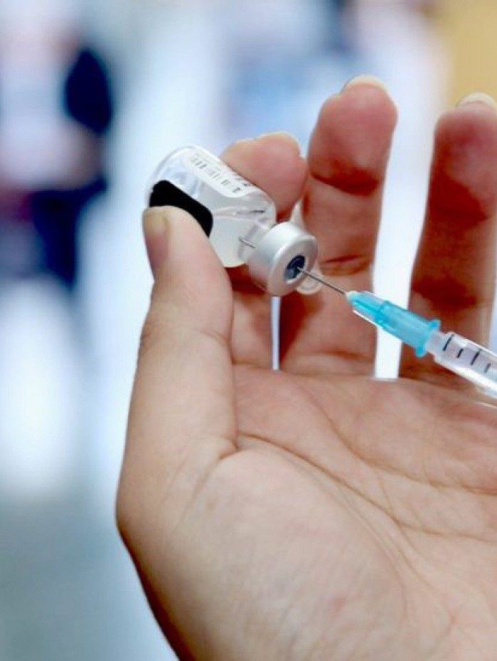 Em caso de aprova&ccedil;&atilde;o, esta seria a terceira vacina de refor&ccedil;o permitida em adultos nos 27 pa&iacute;ses da Uni&atilde;o Europeia (UE)