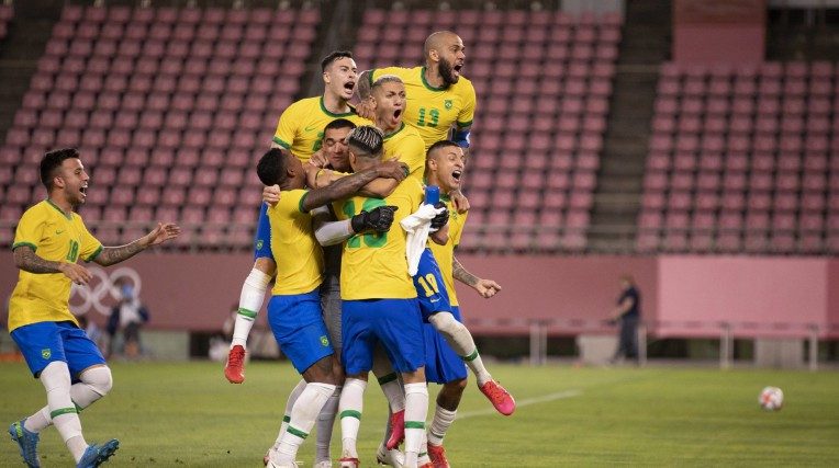 Quem vai fazer a final olímpica de futebol?