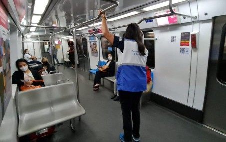 MetrôRio recebe rondas em vagões femininos e ônibus lilás por 15 anos da Lei Maria da Penha