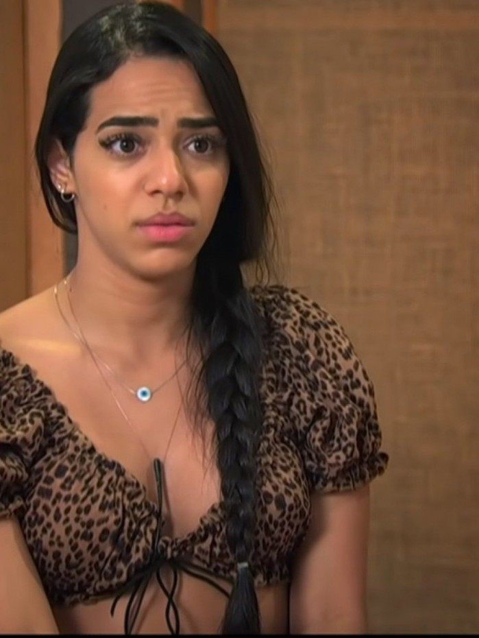 Mirella G&ecirc;ma Lacra&ccedil;&atilde;o foi exilada