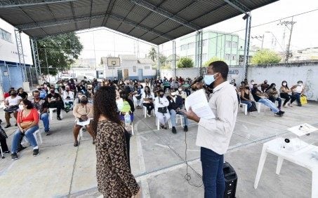 Moradores de Nova Iguaçu realizam escolha de apartamentos do Minha Casa Minha Vida