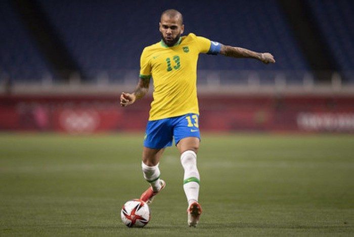 Daniel Alves sonha em disputar a Copa de 2022
