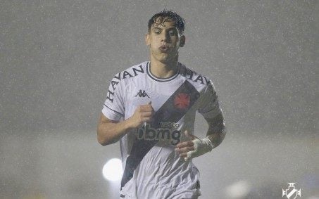 Sonho da torcida do Vasco, Alex Teixeira anuncia acerto com o Besiktas