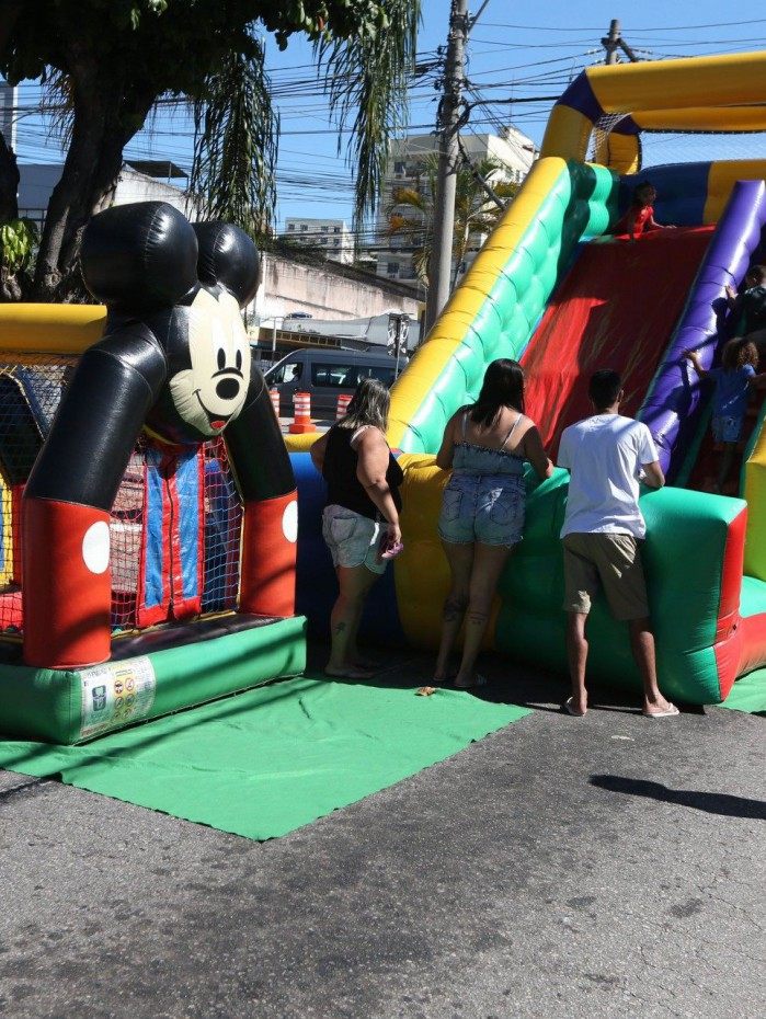 Espa&ccedil;o revitalizado no Buraco do Padre, no Engenho Novo
