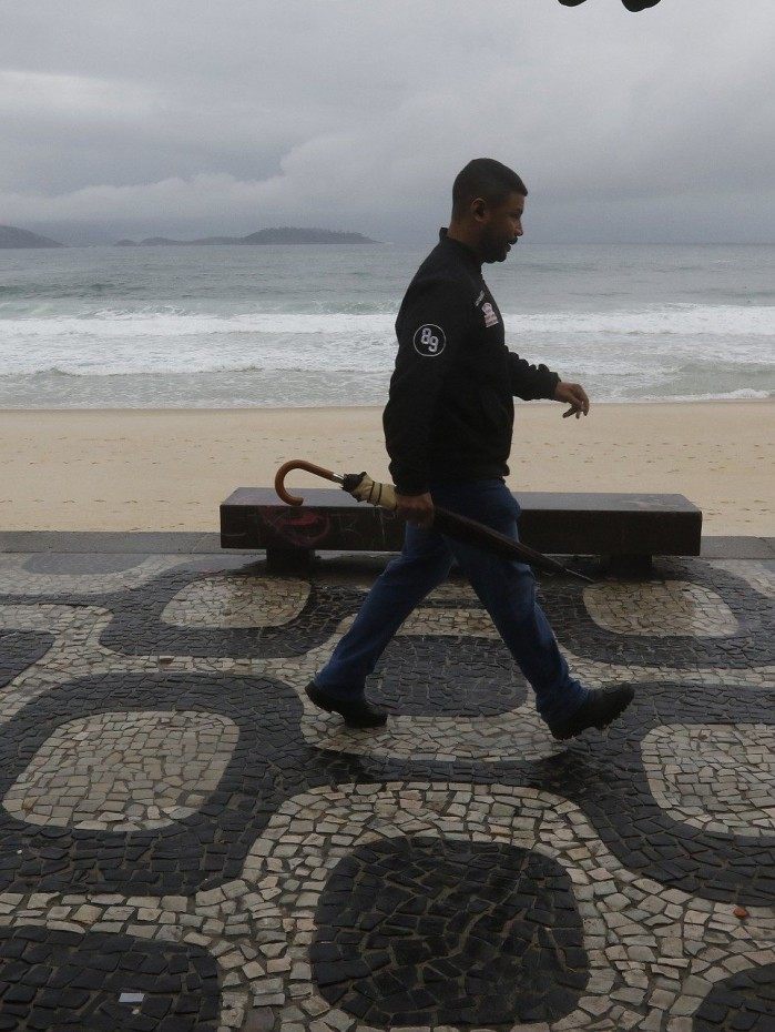 Tempo continua inst&aacute;vel na cidade do Rio com chuva fraca 