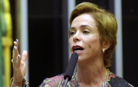 Filha de Jefferson cobra Bolsonaro acerca da prisão do pai: 'O bonito não faz nada?' 
