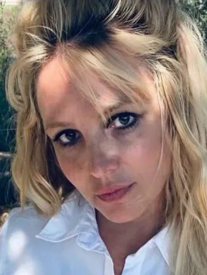 Vale lembrar que esta foi a segunda vez que a cantora foi parada em menos de um m&ecirc;s. Na primeira, no dia 10 de setembro, ela tamb&eacute;m estava acima da velocidade 