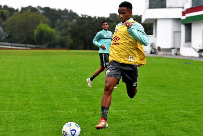 O jovem Kayky está com a escalação praticamente garantida para dar descanso aos outros garotos