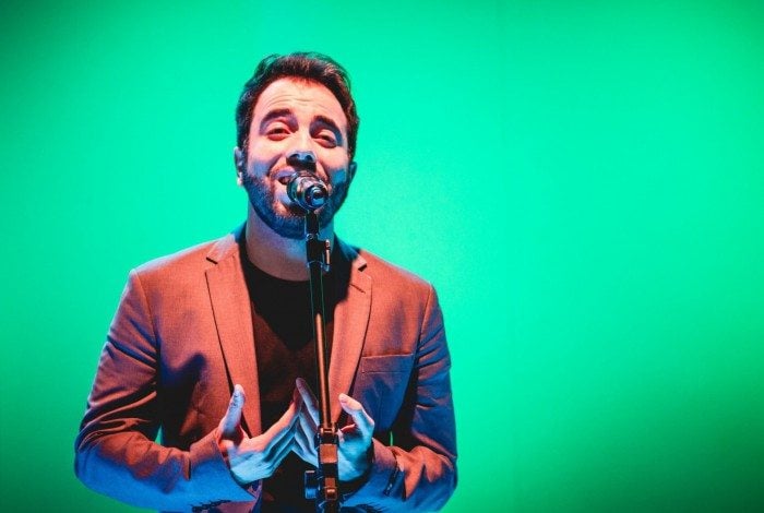 O cantor com reconhecimento internacional lançará seu novo single