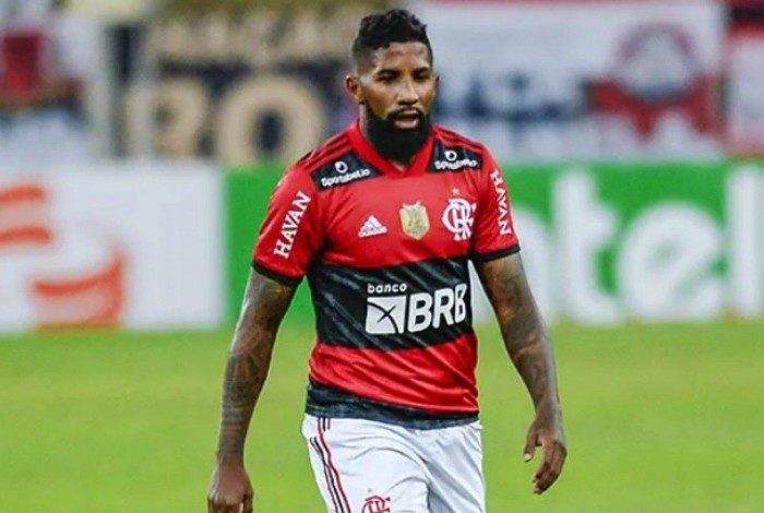 Rodinei deve permanecer no Flamengo por mais tempo
