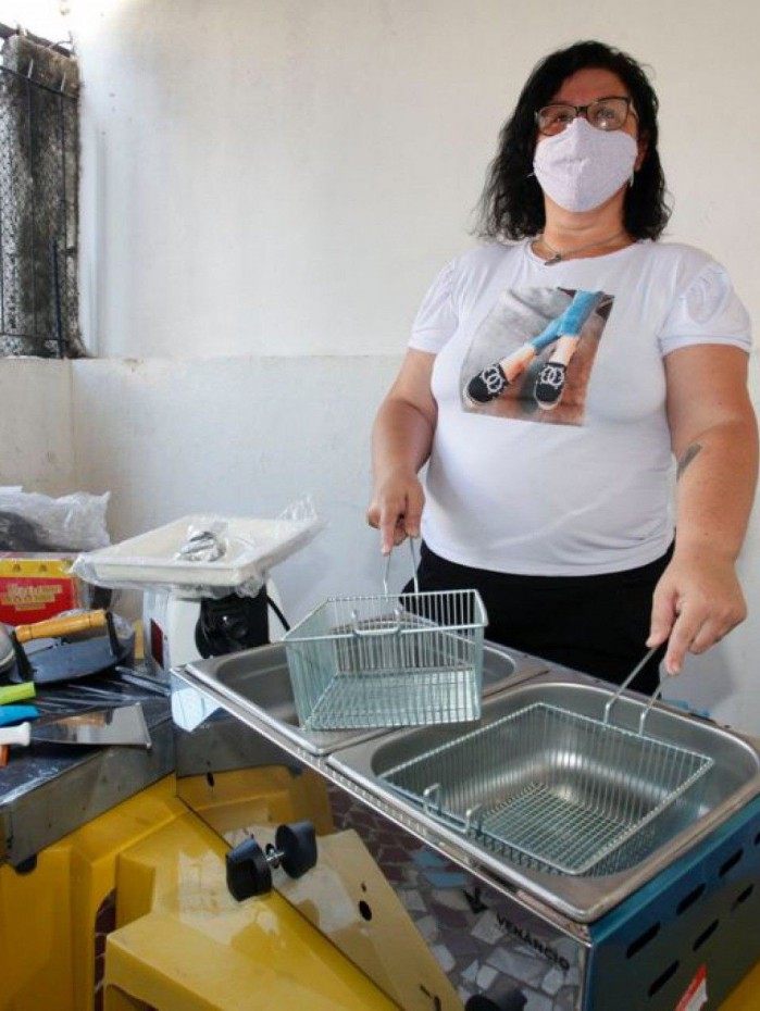 A microempreendedora Jana&iacute;na Rosa comemorou conquista do benef&iacute;cio: 'Em cerca de dois meses, dinheiro j&aacute; estava na conta'