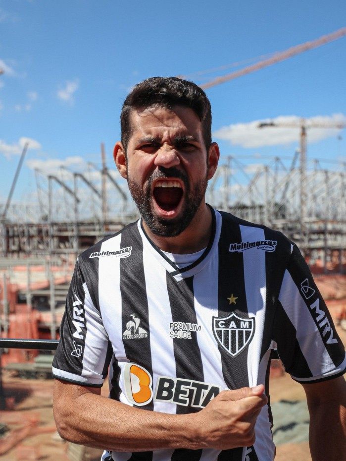 Diego Costa é apresentado no Atlético-MG