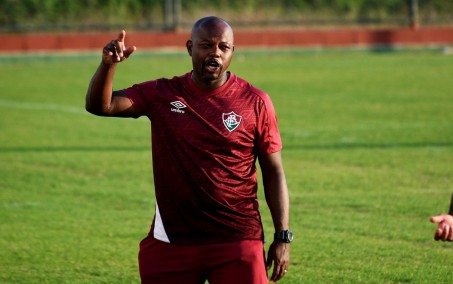 Após demissão de Roger, Marcão é efetivado como treinador do Fluminense