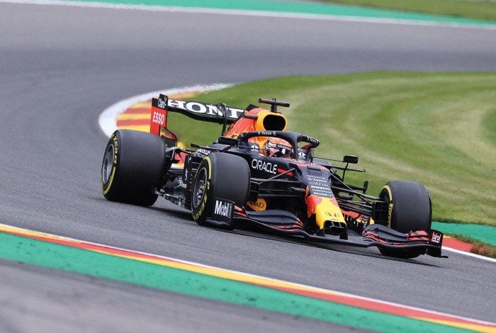 Max Verstappen, da RBR, foi o mais rápido no primeiro dia de treinos do GP da Bélgica