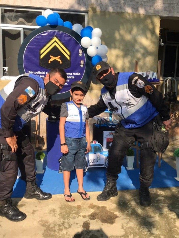Seguran&ccedil;a presente estreita la&ccedil;os com a popula&ccedil;&atilde;o de Nova Igua&ccedil;u.