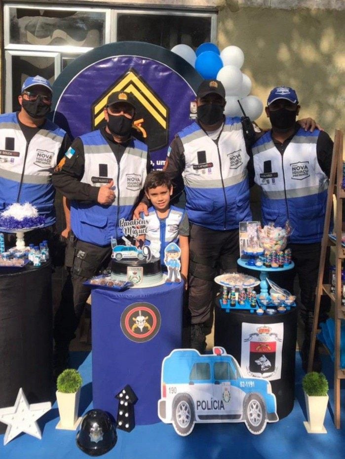 Seguran&ccedil;a presente estreita la&ccedil;os com a popula&ccedil;&atilde;o de Nova Igua&ccedil;u.