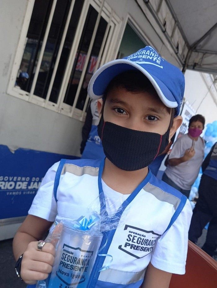 Seguran&ccedil;a presente estreita la&ccedil;os com a popula&ccedil;&atilde;o de Nova Igua&ccedil;u.