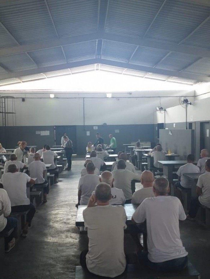 Munic&iacute;pio conta com uma m&eacute;dia de quatro mil pessoas dessa popula&ccedil;&atilde;o nos dois pres&iacute;dios existentes