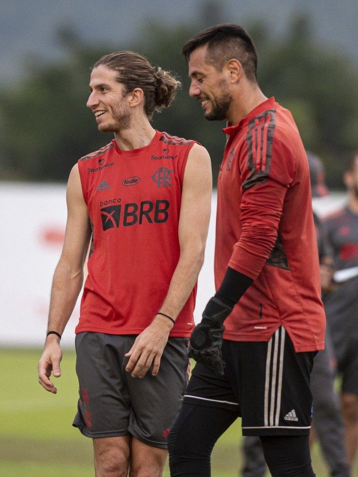 Filipe Lu&iacute;s e Diego Alves - Atividade no Ninho - 22-06-2021 