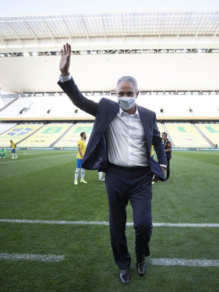 Ap&oacute;s suspens&atilde;o de Brasil x Argentina, Sele&ccedil;&atilde;o treina na Arena Corinthians.