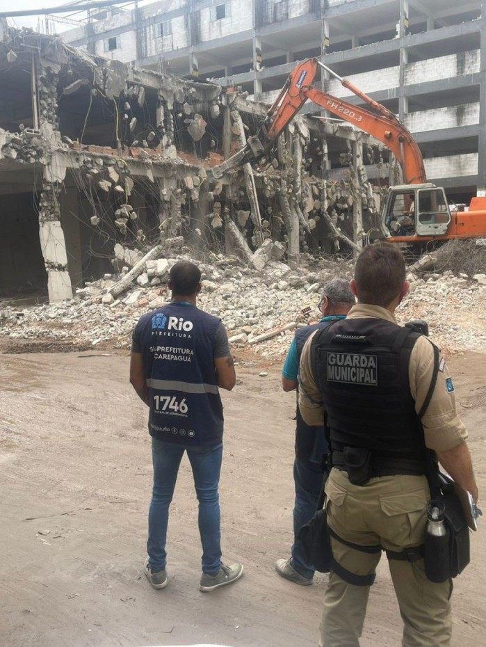 &Aacute;rea apresenta grave e iminente risco de deslizamentos