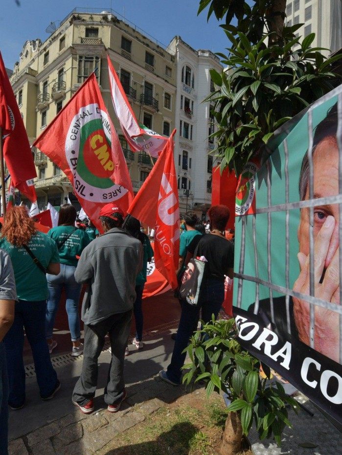 &quot;O fracasso das mobiliza&ccedil;&otilde;es deste domingo demonstra que quem quiser realmente o impeachment de Bolsonaro ter&aacute; de sentar para conversar com a esquerda&quot;, afirmou o presidente do PSOL