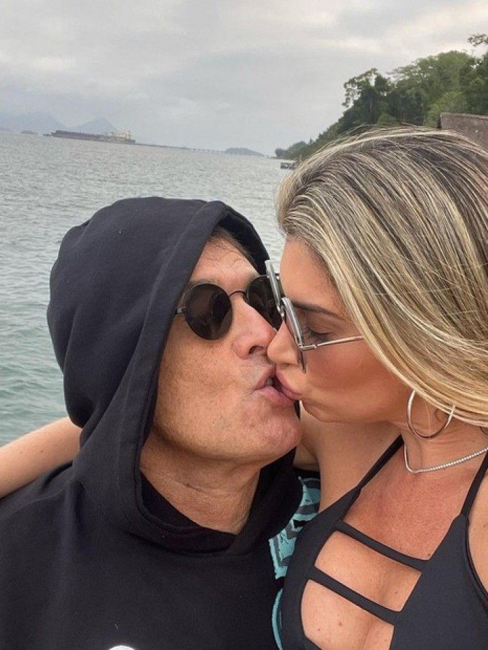 S&eacute;rgio Mallandro e a namorada, a carioca Danielly Borges