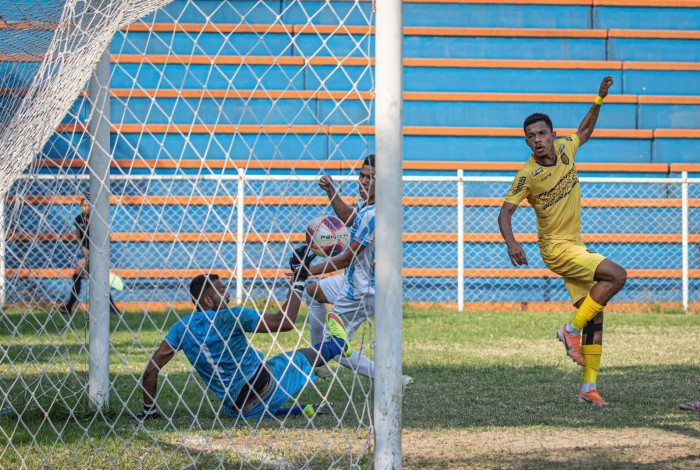 João Pedro fez o gol do Madureira