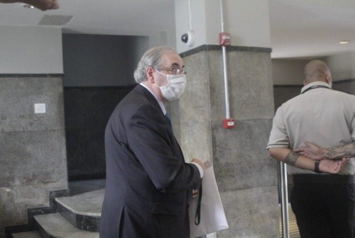 Eduardo Cunha presta depoimento na Polícia Federal, no Centro do Rio