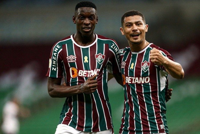 Rio de Janeiro -  12/09/2021 - Maracanã..Fluminense enfrenta o São Paulo esta noite no Maracanã pela 20ª rodada do Campeonato Brasileiro 2021..FOTO: LUCAS MERÇON / FLUMINENSE F.C....IMPORTANTE: Imagem destinada a uso institucional e divulgação, seu.uso comercial está vetado incondicionalmente por seu autor e o.Fluminense Football Club.É obrigatório mencionar o nome do autor ou.usar a imagem....IMPORTANT: Image intended for institutional use and distribution..Commercial use is prohibited unconditionally by its author and.Fluminense Football Club. It is mandatory to mention the name of the.author or use the image....IMPORTANTE: Imágen para uso solamente institucional y distribuición. El.uso comercial es prohibido por su autor y por el Fluminense Football.Club. És mandatório mencionar el nombre del autor ao usar el imágen.