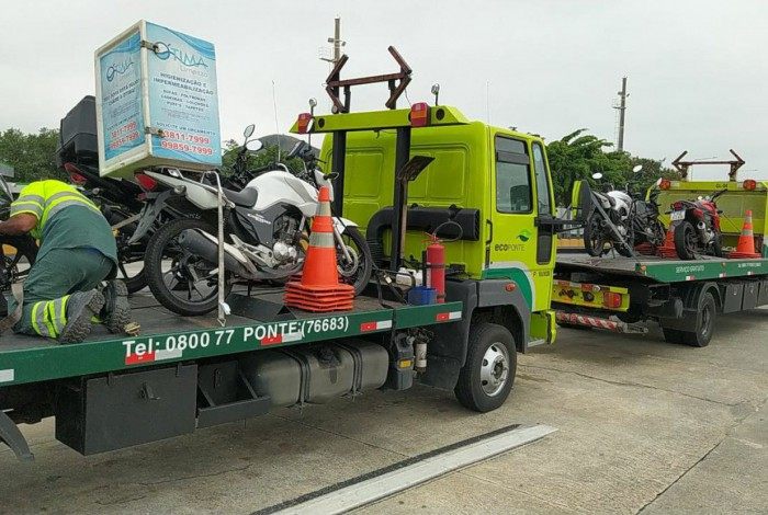 Polícia Rodoviária faz fiscalização e apreende mais de 10 motos na Ponte Rio-Niterói