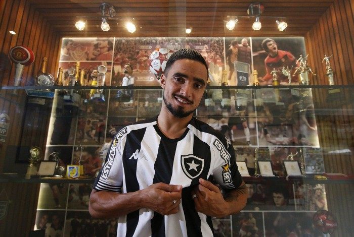 Rafael é do Botafogo