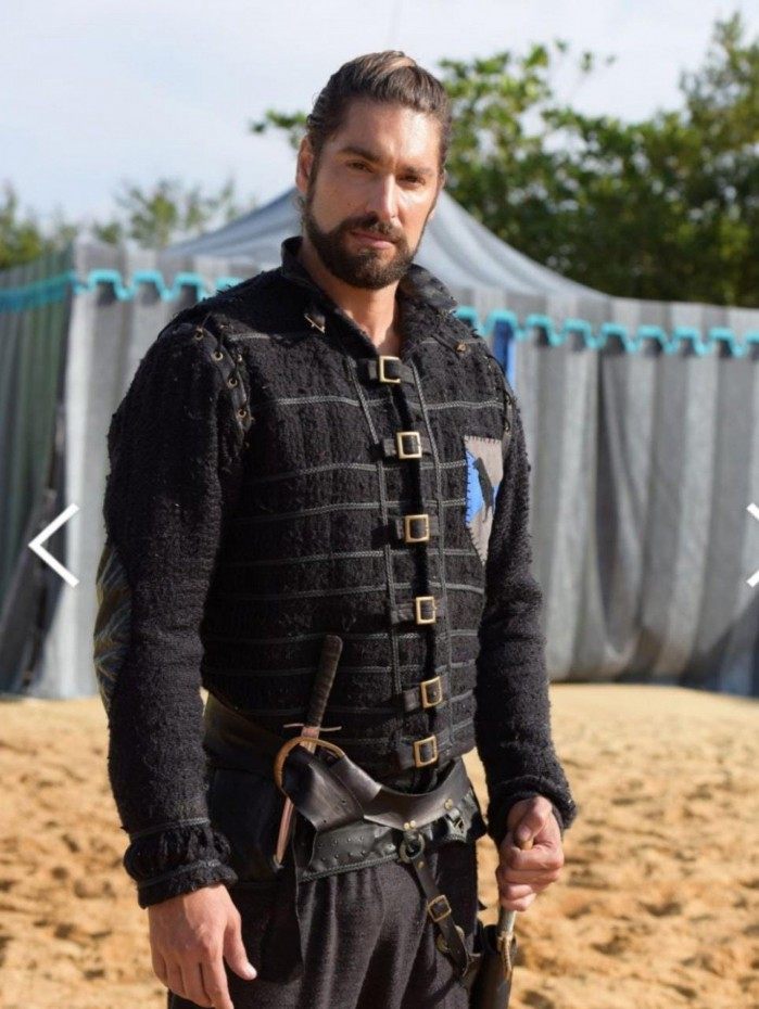 Tarólogo diz que peão pedirá pra sair do reality da Record Tv. 