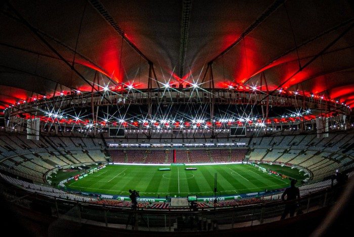 Jogadores do Mengão vão se reencontrar com a torcida em partida contra o Atlhetico-PR, pelo Brasileiro