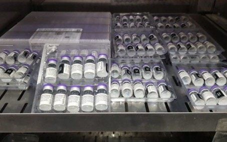 COVID-19: Petrópolis suspende vacinação de adolescentes sem comorbidades