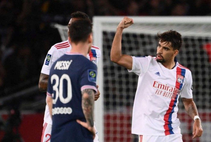 Paquetá marcou o gol do Lyon na partida contra o PSG