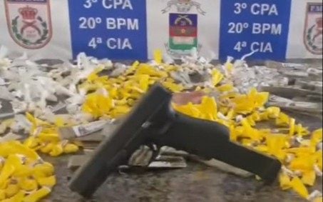 Polícia prende suspeito e apreende drogas após confronto em Nova Iguaçu