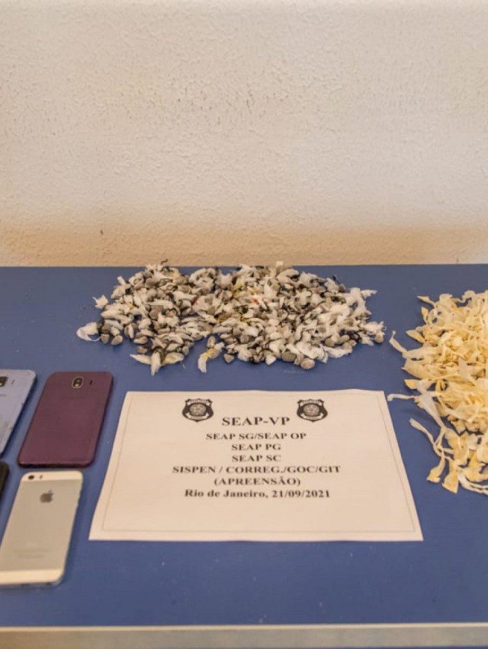Polciais penais apreendem drogas e celulares na galeria em que estava o detento 'Marcinho do Turano' 
