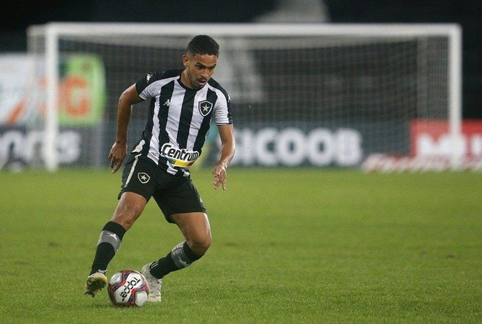 Marco Antonio desfalcará o Botafogo