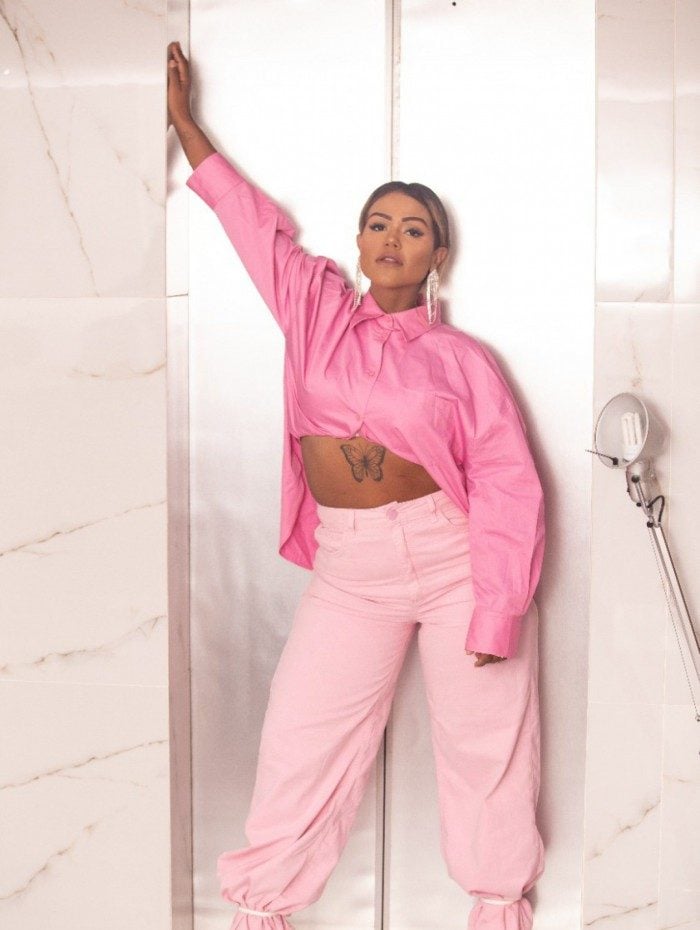 Camila Loures, lança sem segundo livro