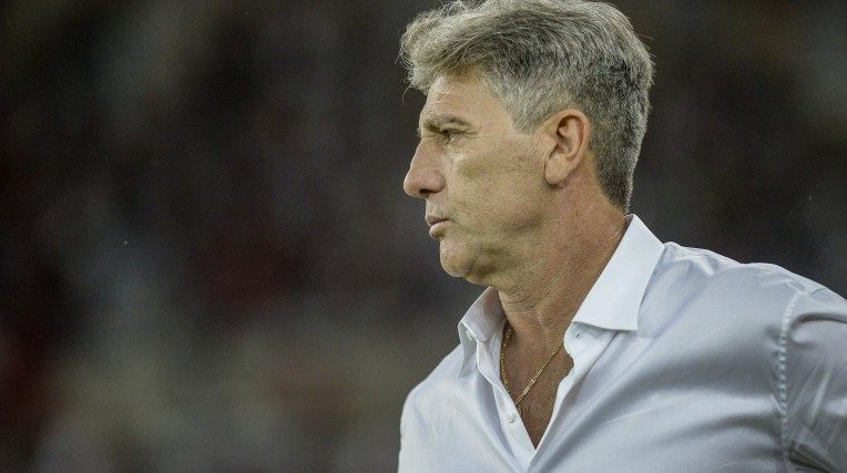 Nem título da Libertadores garante Renato no Flamengo, opina jornalista