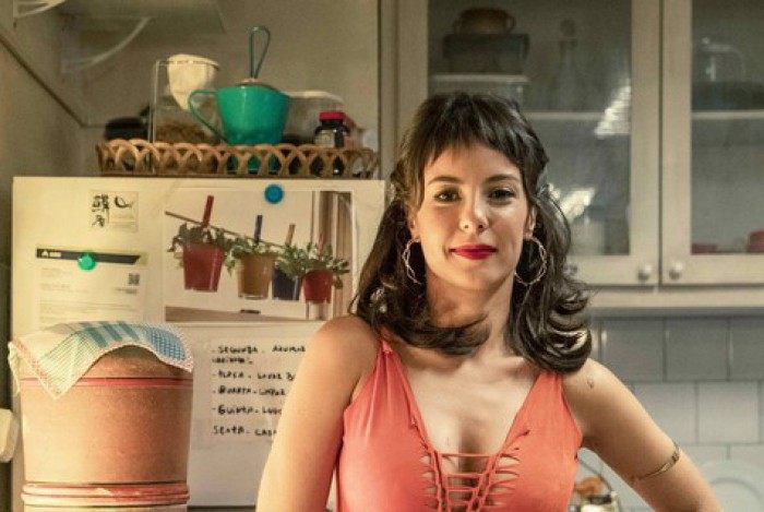 Andréia Horta como Lara em 'Um lugar ao Sol'
