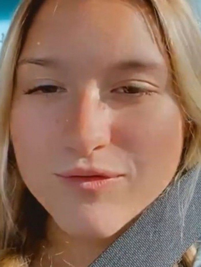 Marina, filha de Gugu Liberato

