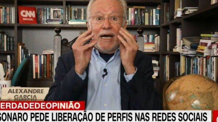 Vídeo! Alexandre Garcia é desmentido ao vivo pela CNN Brasil | Televisão |  O Dia